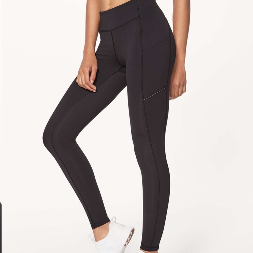 Lululemon Black Speed Up Tight 28”Leggings SIZE 6